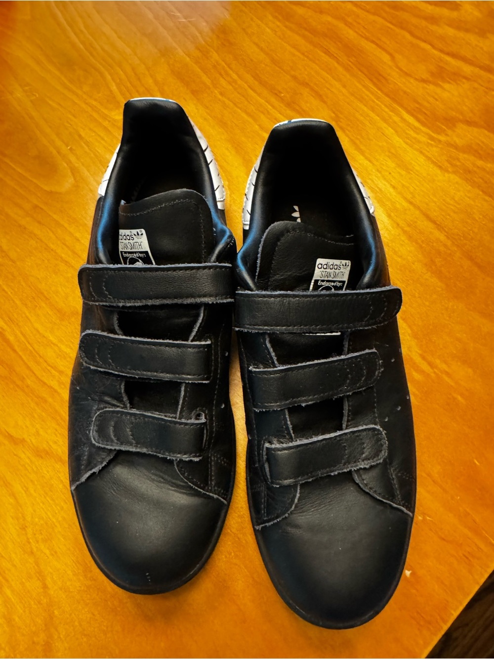 Stan Smith Black Velcro